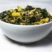 Pasta With Kale and Sesame