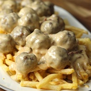 Cheeseburger Meatball Fries