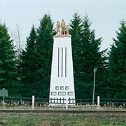 Reesor Siding Monument