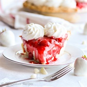 White Chocolate Strawberry Cream Pie