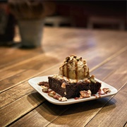 Vegan Chocolate Cake With Ice Cream