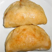 Vegan Apple Turnovers With Rum Raisins and Cashew Nuts