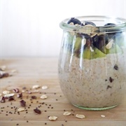 Vegan Chia Porridge With Kiwi and Blueberries