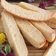 Garlic Biscocho