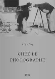 Chez Le Photographie (1900)