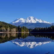 Lake Siskiyou