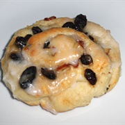 Vegan Raisin and Almond Rolls