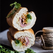 Banh Mi Dac Biet