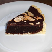 Vegan Torta Tal Marmurat