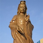 Bronze Guan Yin of Kek Lok Si Temple