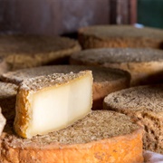 Formaggio Di Fossa