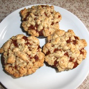 Vegan Banana Muffins With Crumb Topping