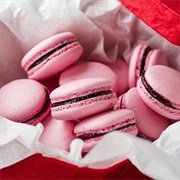 Berry Macaron