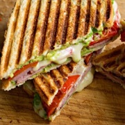 Grilled Cheese Toast With Bacon, Avocado and Tomato