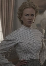 Miss Martha Farnsworth in the Beguiled (2017)