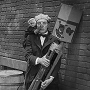 Buster (The Cameraman, 1928)