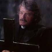 Father Malone (The Fog)