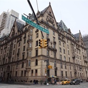 The Dakota, NYC (John Lennon)