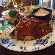Jacket Potato With 5 Bean Chilli