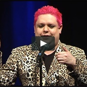 Wil Hodgson (Non-Binary, They/He/She)