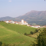 Azpilicuetagaraycosaroyarenberecolarrea, Spain