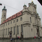 Heilig-Geist-Kirche, Munich
