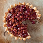 Roasted Grape and Mascarpone Cheese Pie