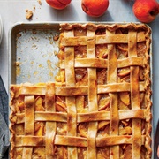 Peach Vanilla Slab Pie
