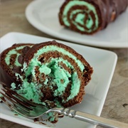 Chocolate Mint Cake Roll