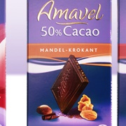Milka Amavel 50% Almond Brittle