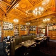 Bar George, Montréal