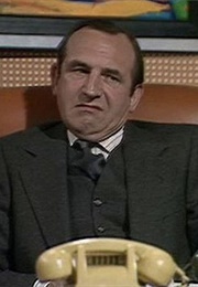Leonard Rossiter - The Fall and Rise of Reginald Perrin (1976)