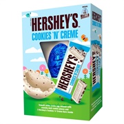 Hershey's Cookies & Creme White Chocolate Egg