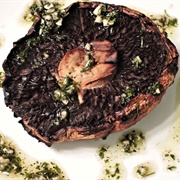 Grilled Portobello Mushroom With Garlic and Parsley
