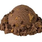 Braum's Chocolate Peanut Butter Cup Frozen Yogurt