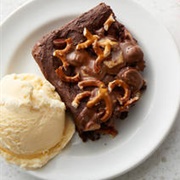 Peanut Butter Cup Dump Cake