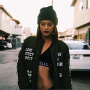 Jenna Brown (Bisexual/Queer, She/Her)