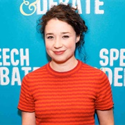 Sarah Steele (Queer, She/Her)