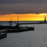Clay Banks, Wisconsin