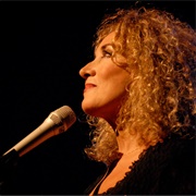 Marie Michèle Desrosiers