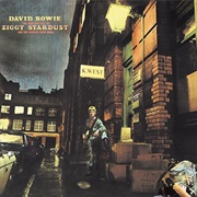 The Rise and Fall of Ziggy Stardust and the Spiders From Mars - David Bowie (1972)