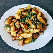 Baked Potato Wedges With Parsley