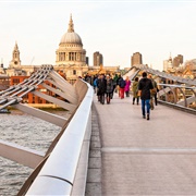 Walk Across Millennium Bridge
