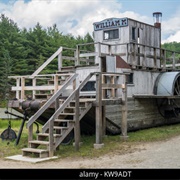 Alligator Log Hauling Boat