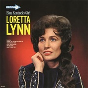 The Race Is on - Loretta Lynn