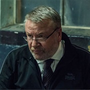Ray Winstone