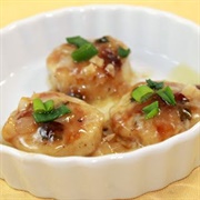 Scallops Gratineed With Wine, Garlic, and Herbs