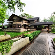 B. Harley Bradley House, Kankakee