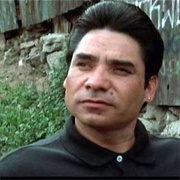 Leo "Frog" Lopez (Colors, 1988)