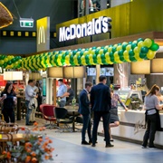 Mcdonald's Akropolis